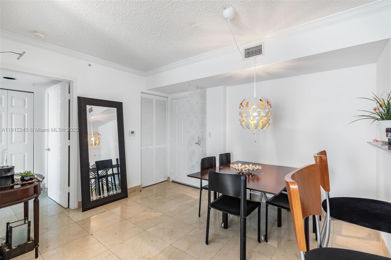 1155 BRICKELL BAY DR #2708, Miami FL 33131