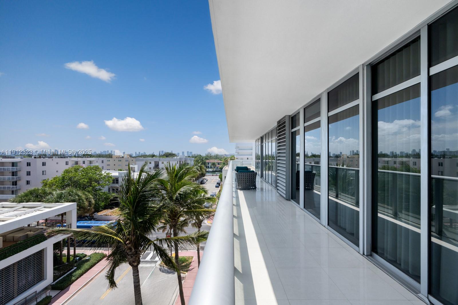 3737 Collins Ave #S-503, Miami Beach FL 33140