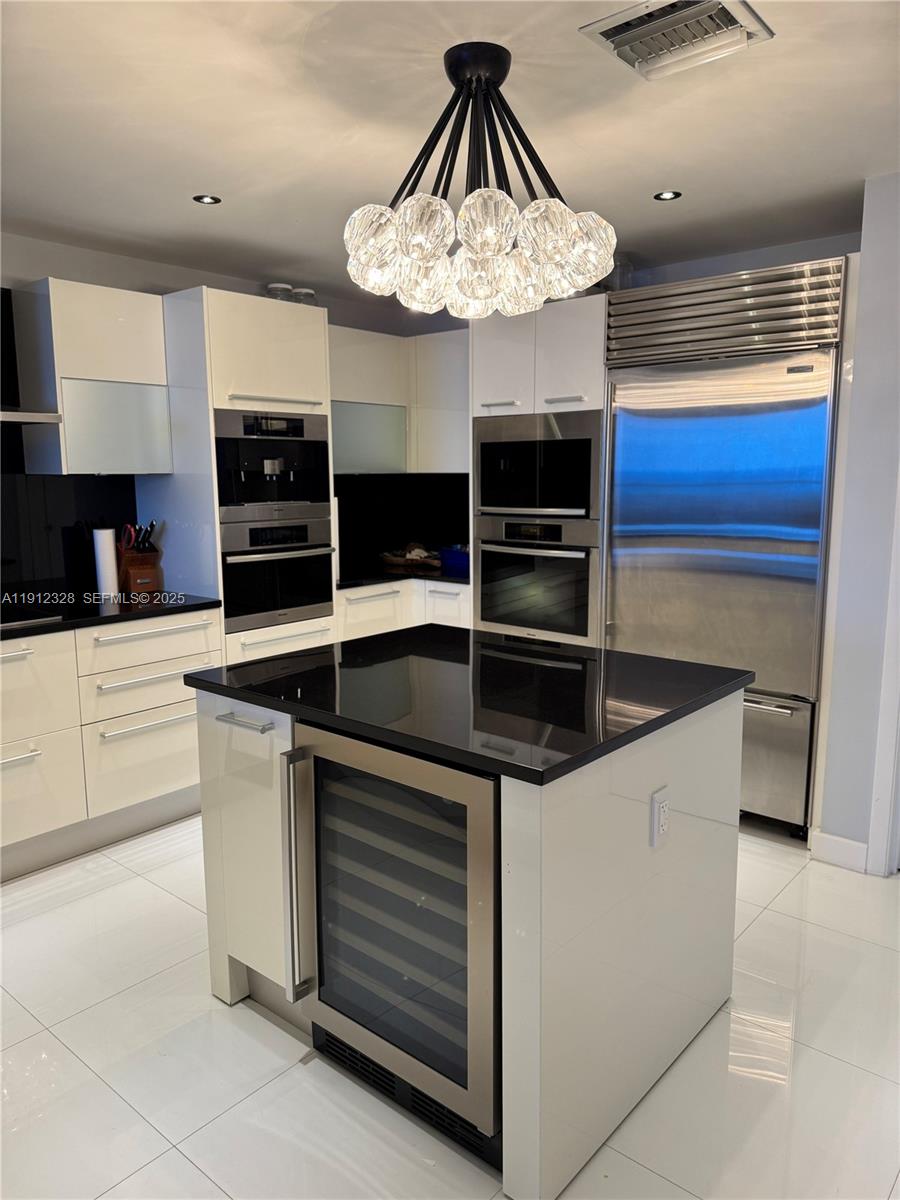 17121 Collins Ave #1905, Sunny Isles Beach FL 33160