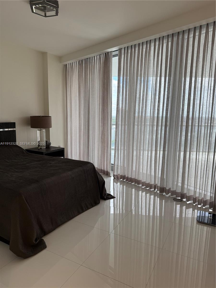17121 Collins Ave #1905, Sunny Isles Beach FL 33160