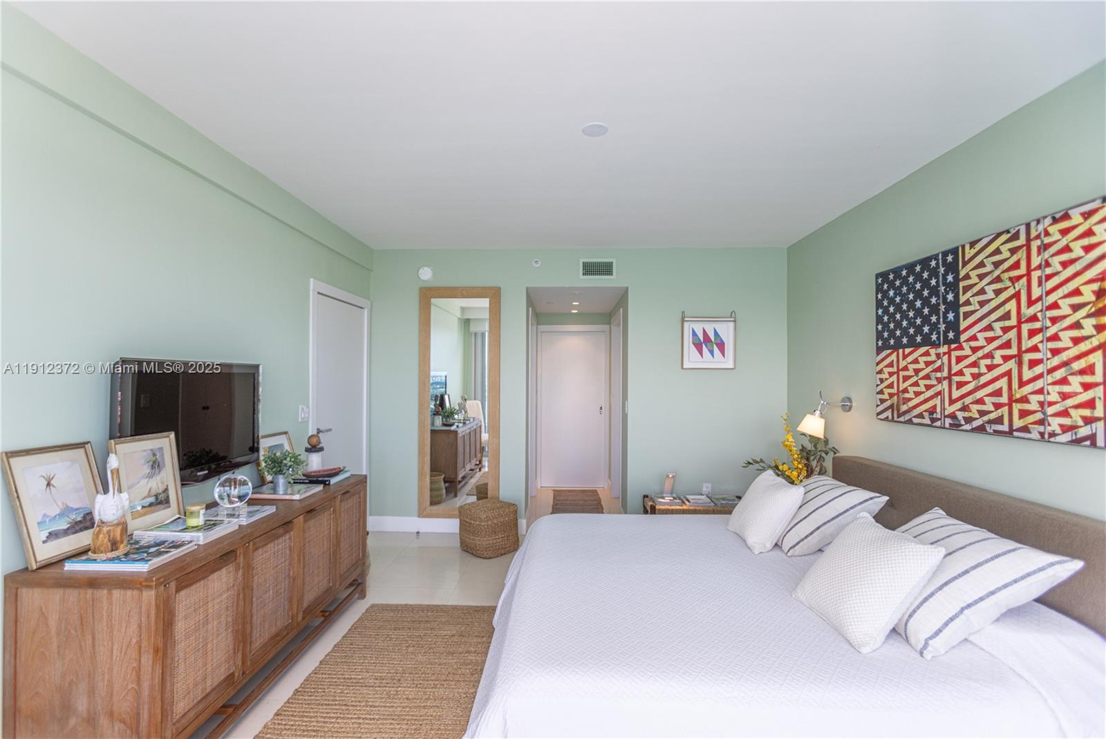 520 West Ave #1102, Miami Beach FL 33139