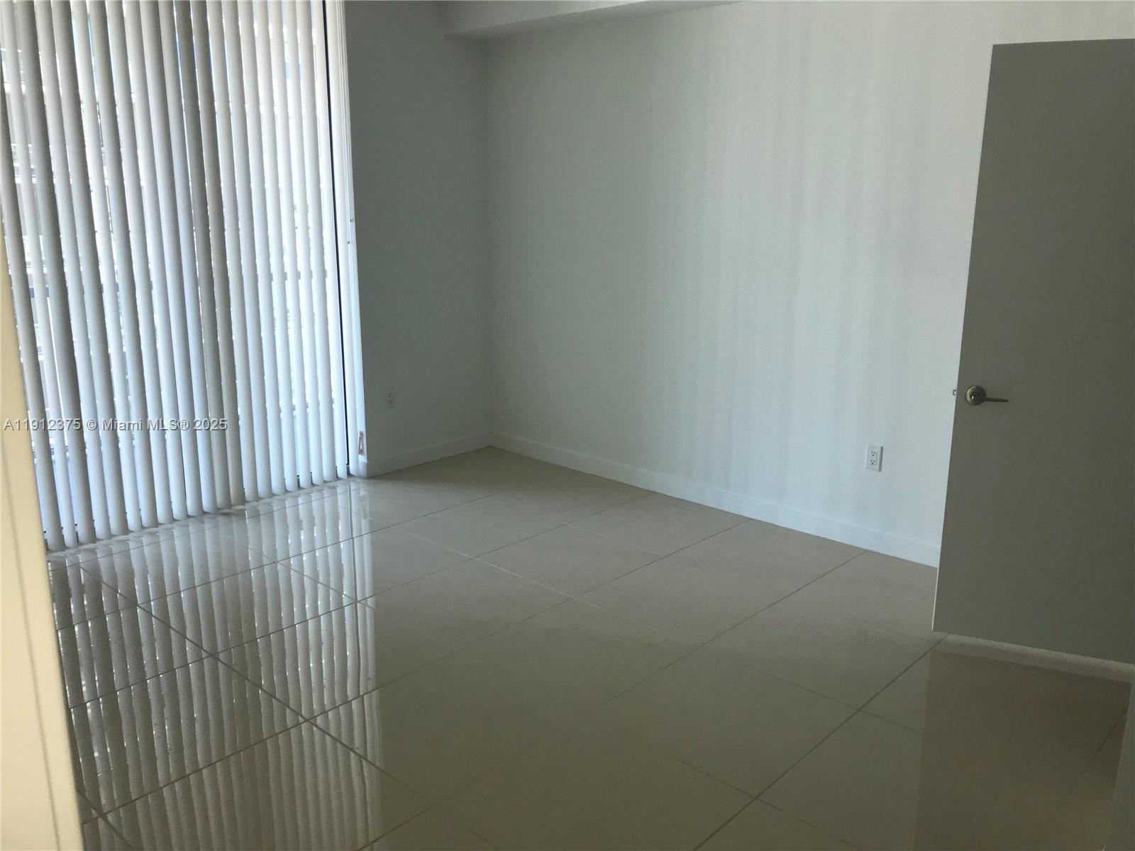 1111 SW 1st Ave #3016-N, Miami FL 33130