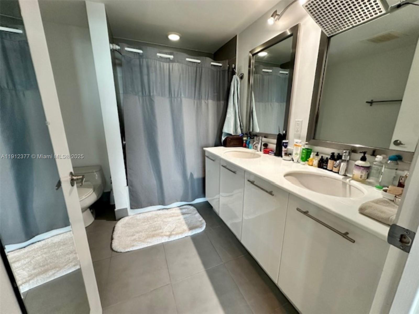 92 SW 3rd St #4107, Miami FL 33130