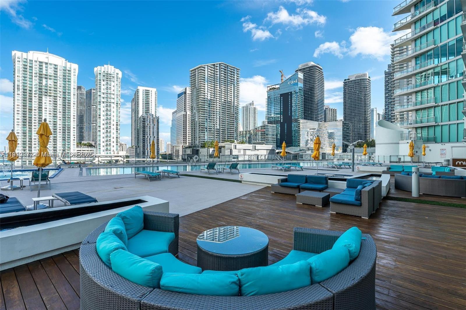 92 SW 3rd St #4107, Miami FL 33130