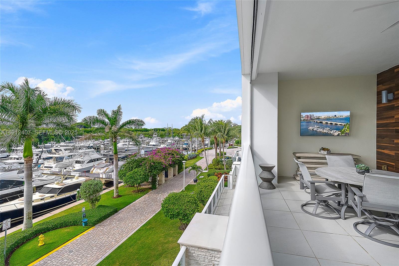 2700 Donald Ross Rd #306, Palm Beach Gardens FL 33410