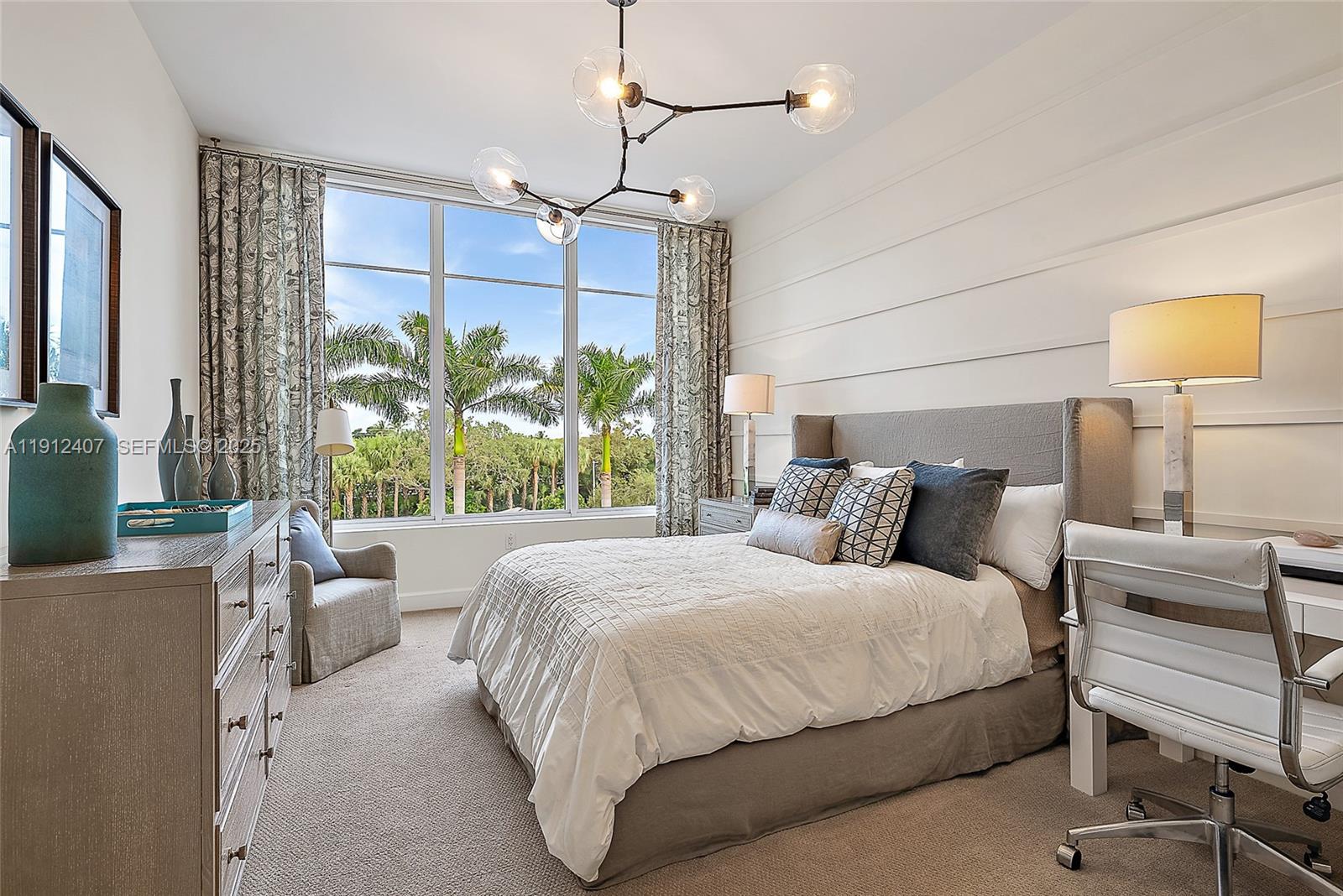 2700 Donald Ross Rd #306, Palm Beach Gardens FL 33410