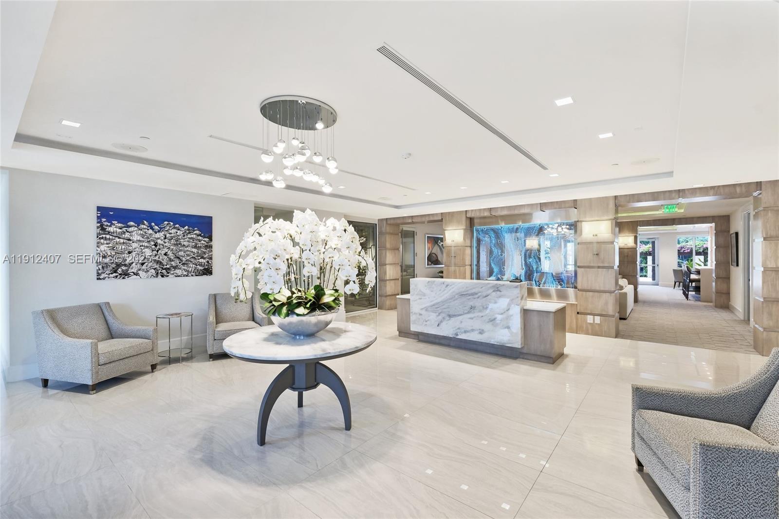 2700 Donald Ross Rd #306, Palm Beach Gardens FL 33410