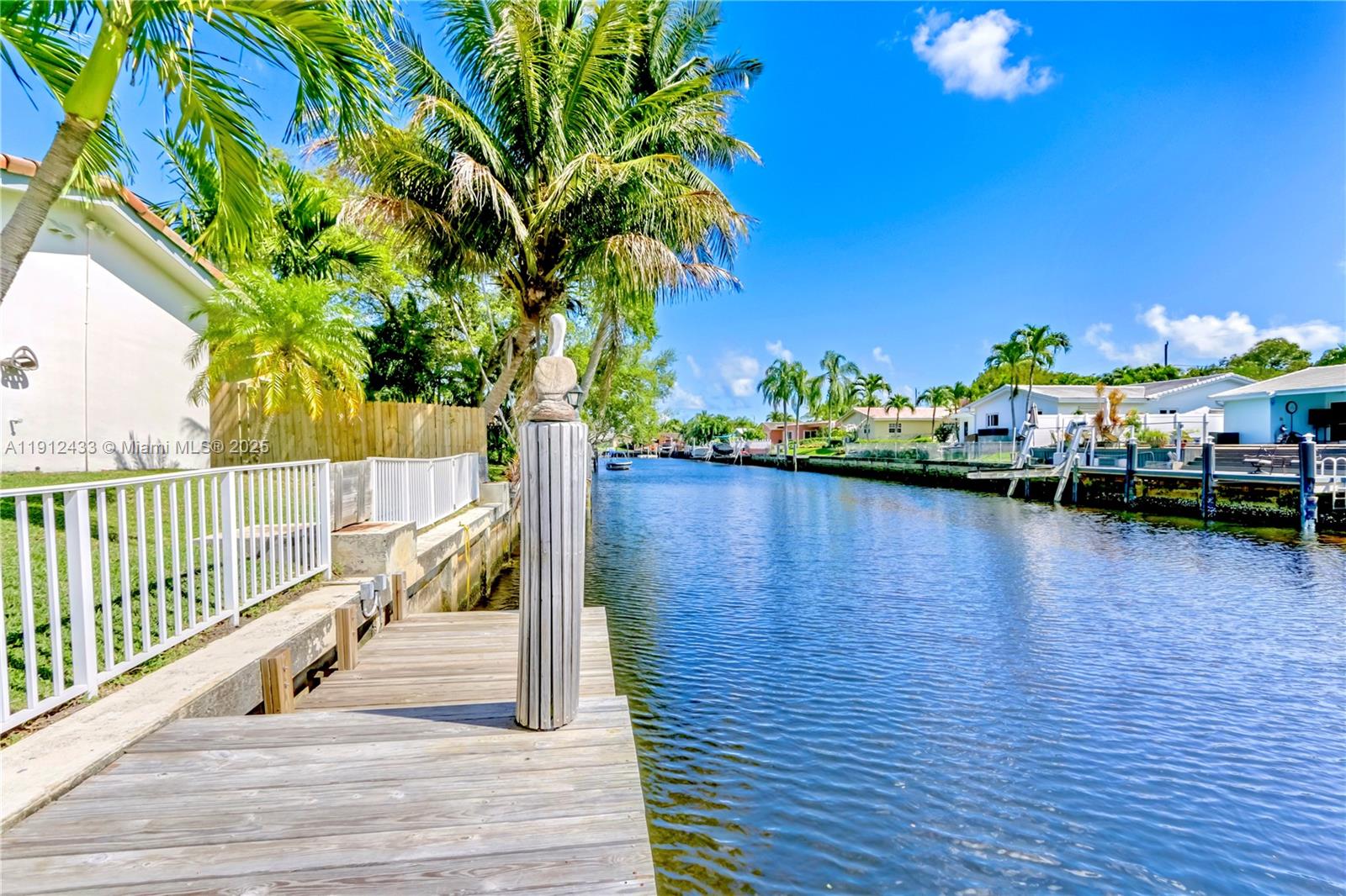 1436 NE 57th St, Fort Lauderdale FL 33334