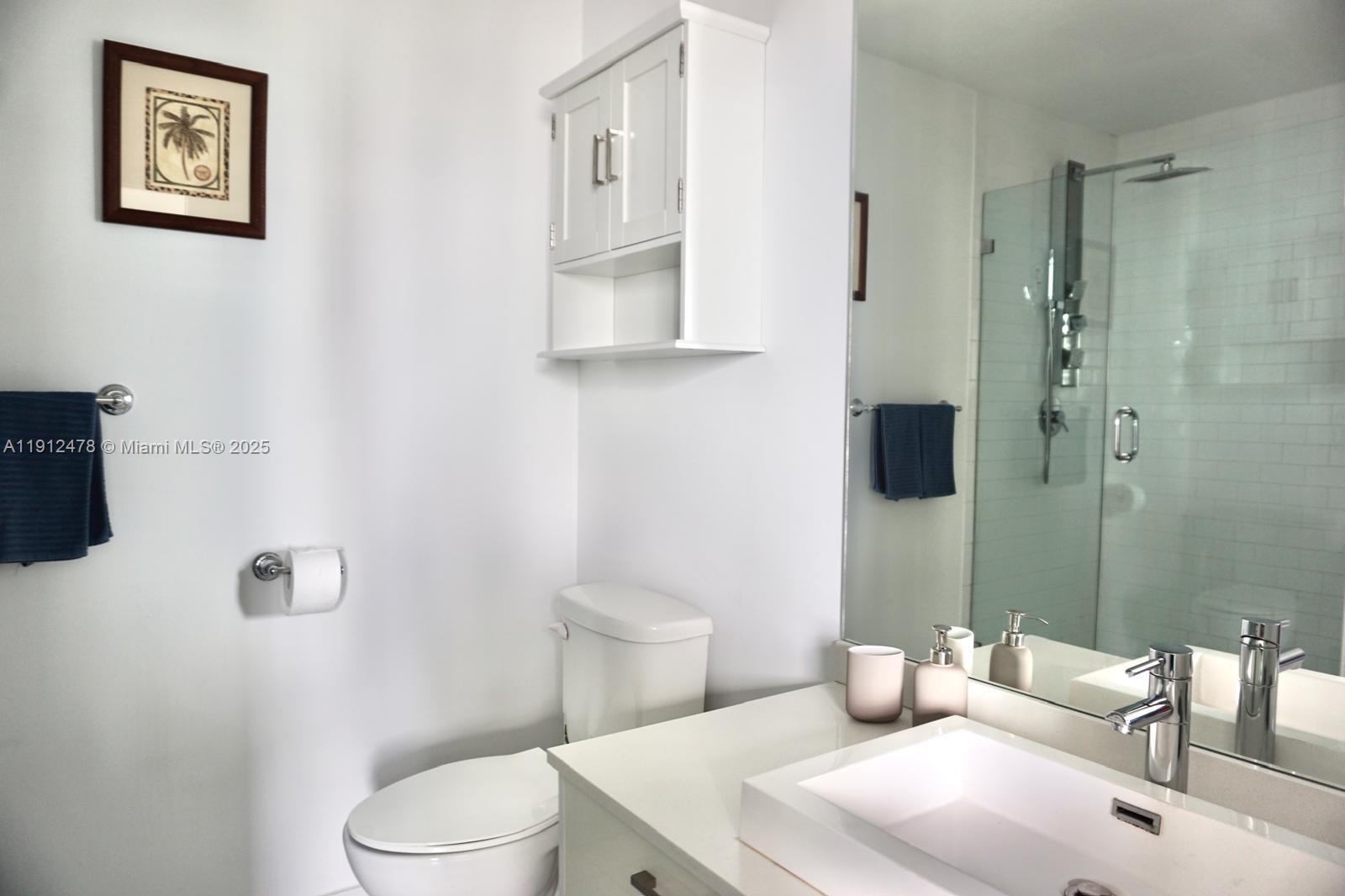 151 SE 1st St #3304, Miami FL 33131