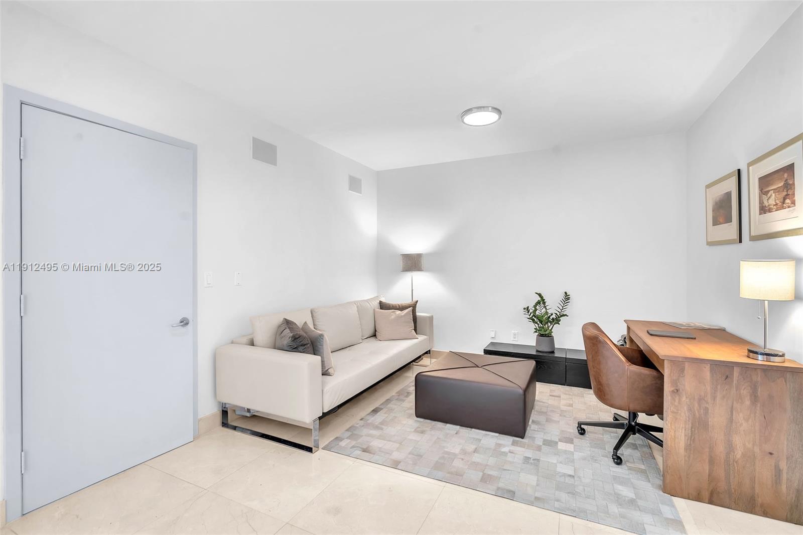 1331 Brickell Bay Dr #3609, Miami FL 33131
