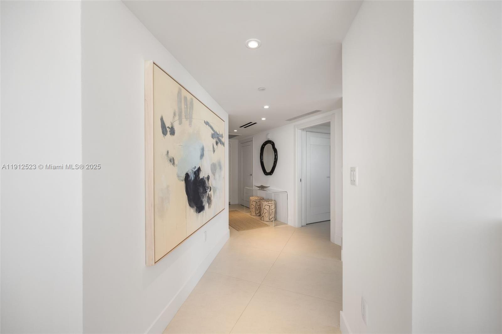 450 Alton Rd #2007, Miami Beach FL 33139