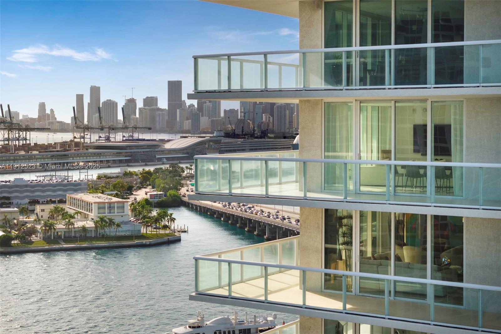 450 Alton Rd #2007, Miami Beach FL 33139