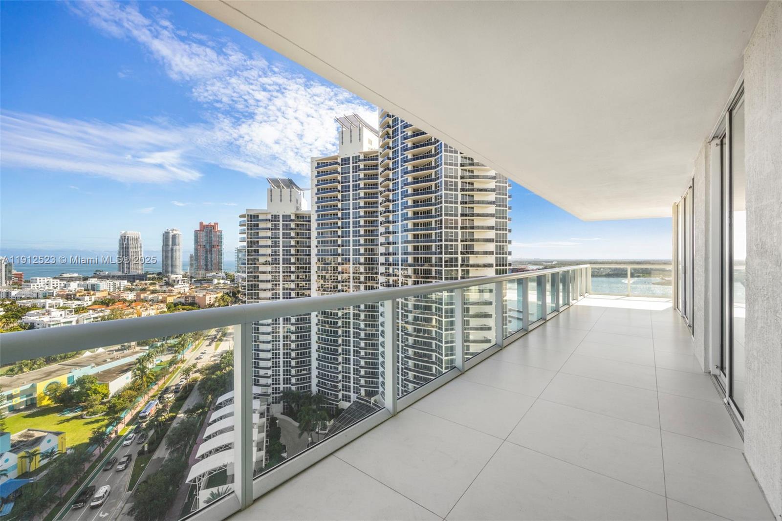 450 Alton Rd #2007, Miami Beach FL 33139