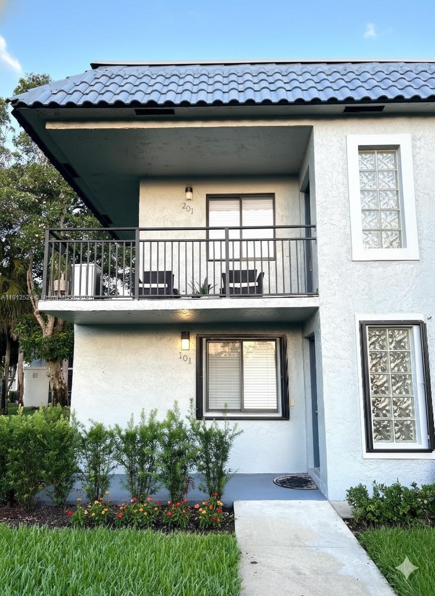 16531 Blatt Blvd #101, Weston FL 33326