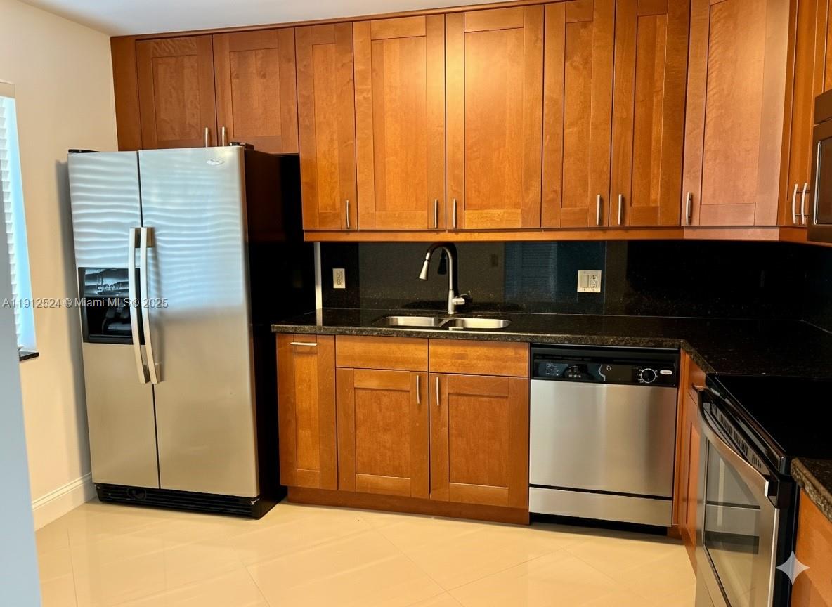 16531 Blatt Blvd #101, Weston FL 33326