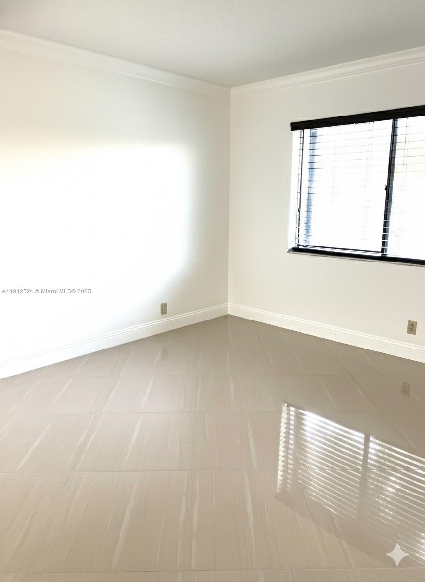 16531 Blatt Blvd #101, Weston FL 33326