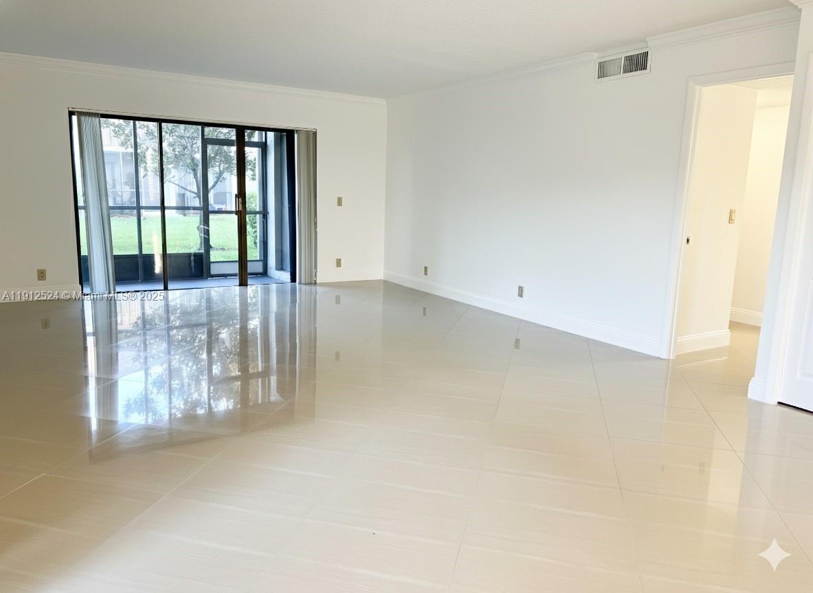 16531 Blatt Blvd #101, Weston FL 33326