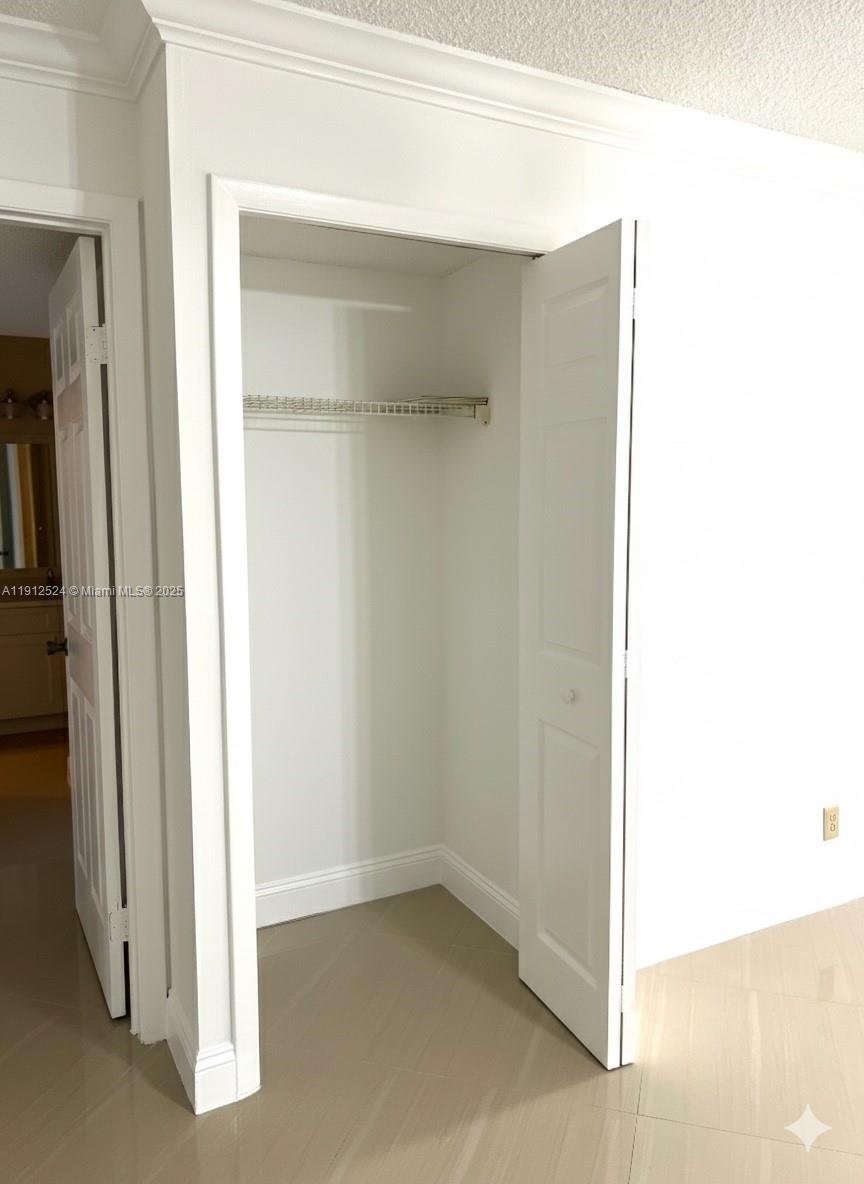 16531 Blatt Blvd #101, Weston FL 33326