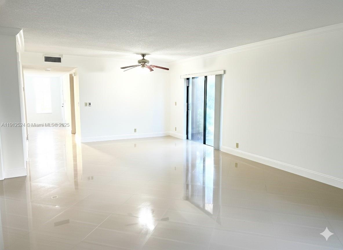 16531 Blatt Blvd #101, Weston FL 33326