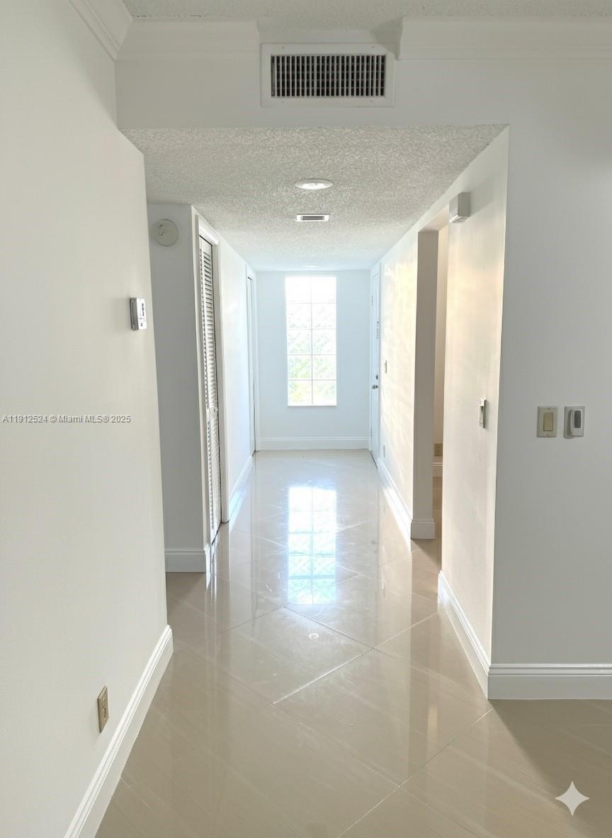 16531 Blatt Blvd #101, Weston FL 33326