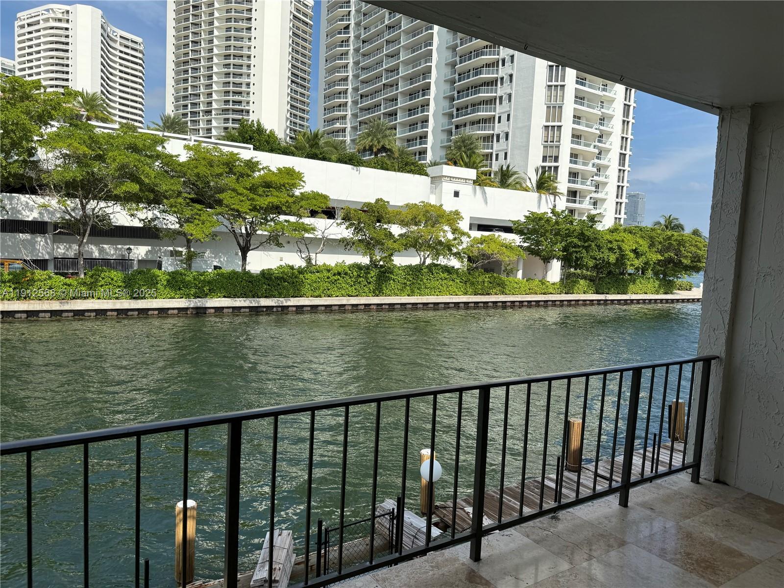 3745 NE 171st St #40, North Miami Beach FL 33160