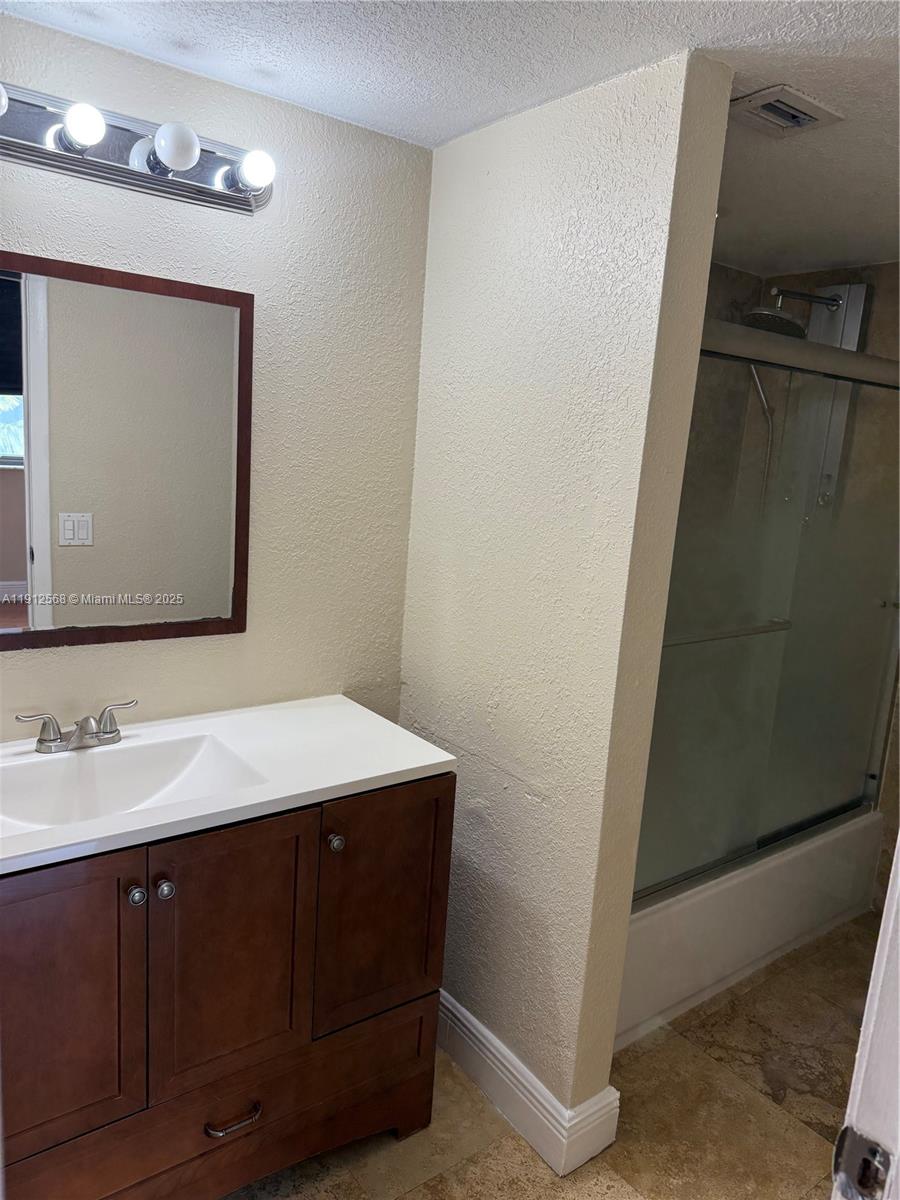 3745 NE 171st St #40, North Miami Beach FL 33160