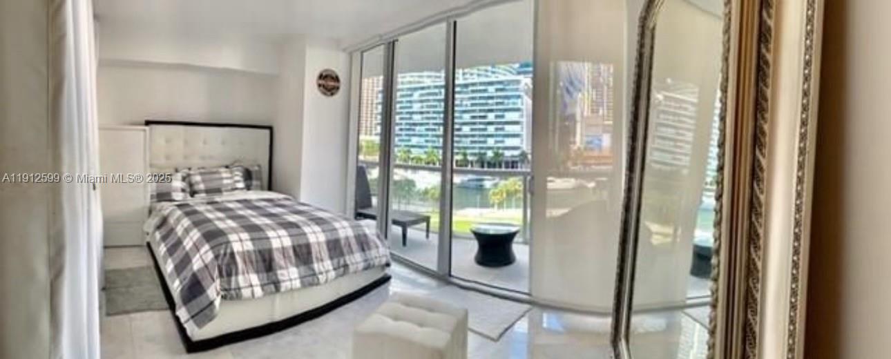 475 Brickell Ave #510, Miami FL 33131