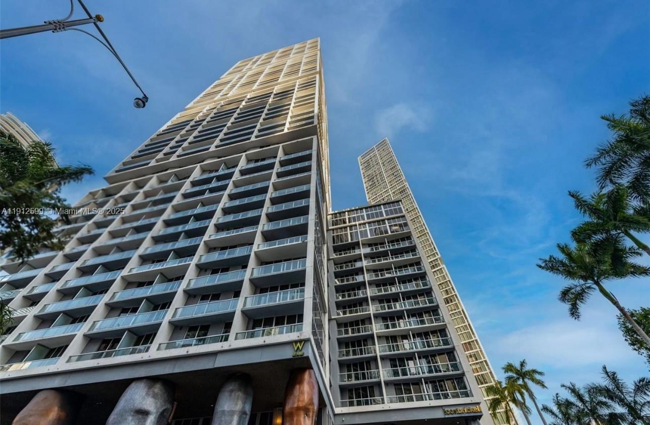 475 Brickell Ave #510, Miami FL 33131