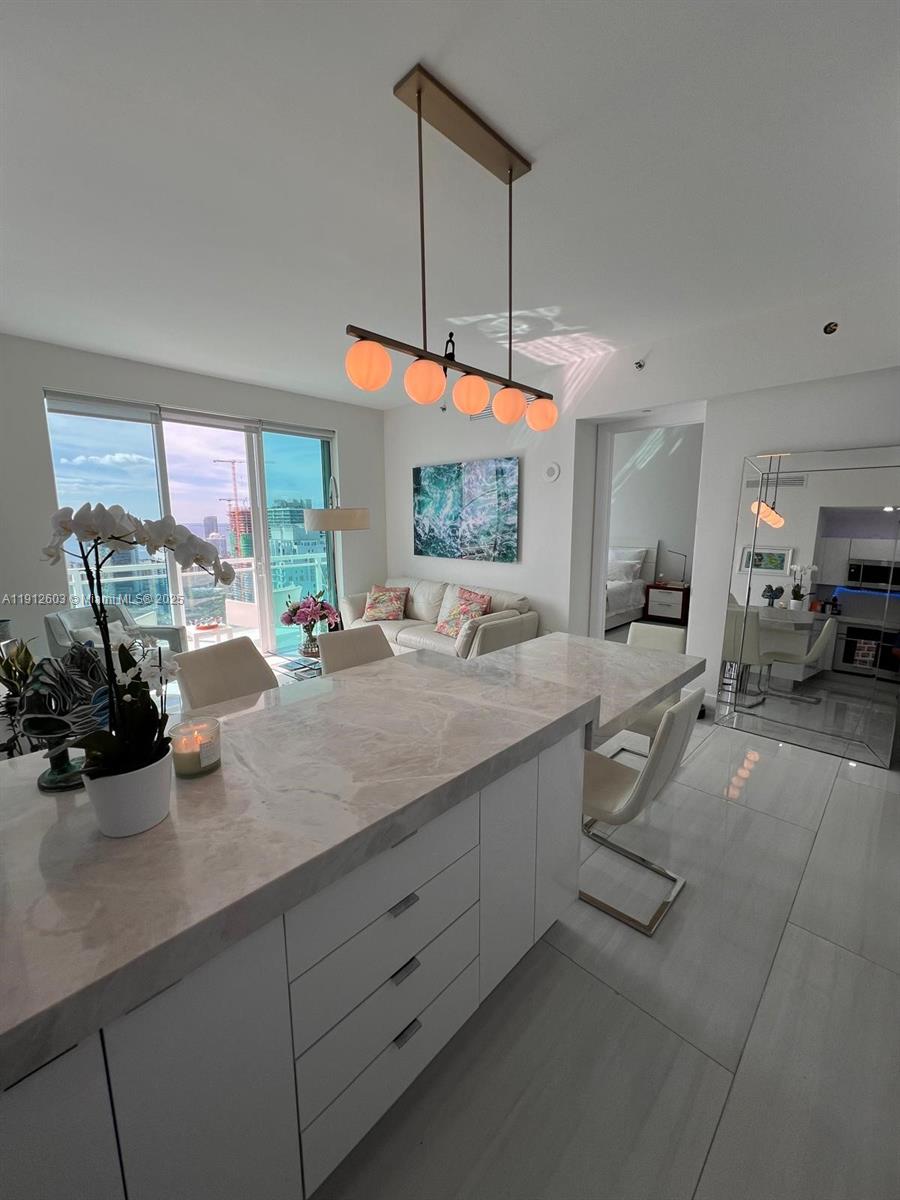 950 Brickell Bay Dr #5307, Miami FL 33131