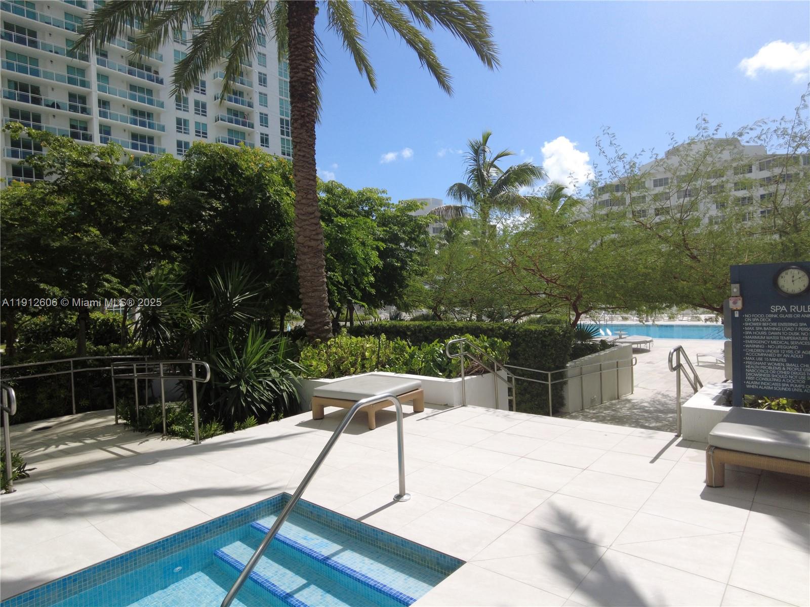 950 Brickell Bay Dr #5404, Miami FL 33131