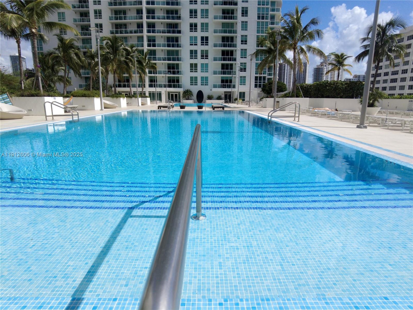 950 Brickell Bay Dr #5404, Miami FL 33131