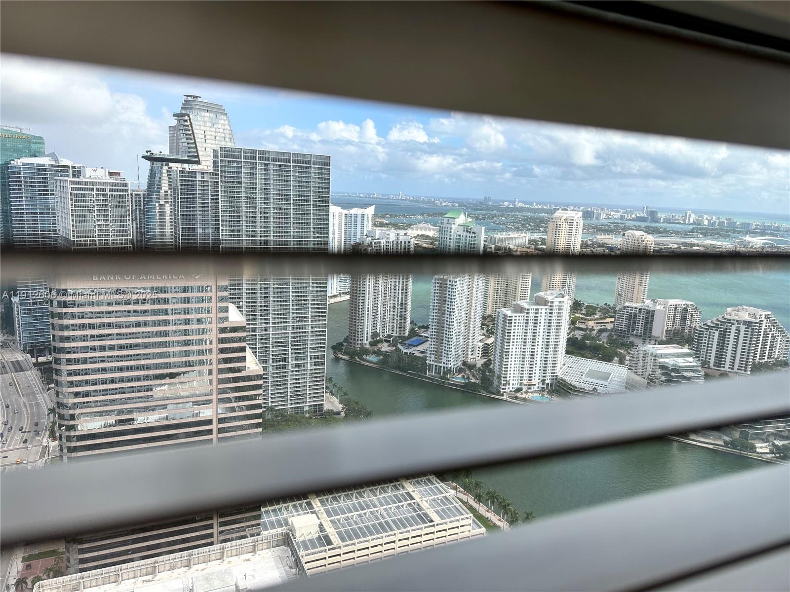 950 Brickell Bay Dr #5404, Miami FL 33131