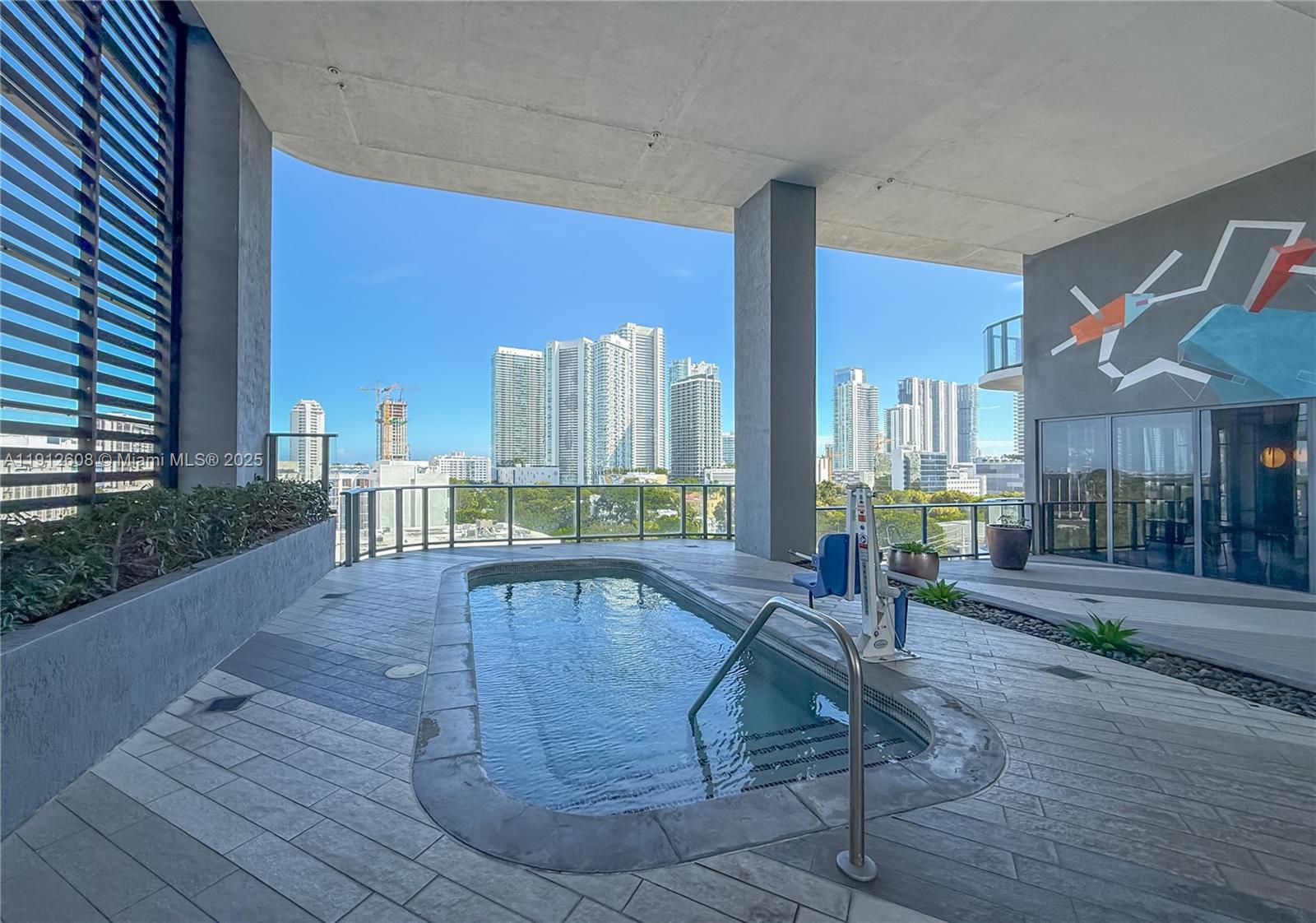 121 NE 34th St #2003, Miami FL 33137