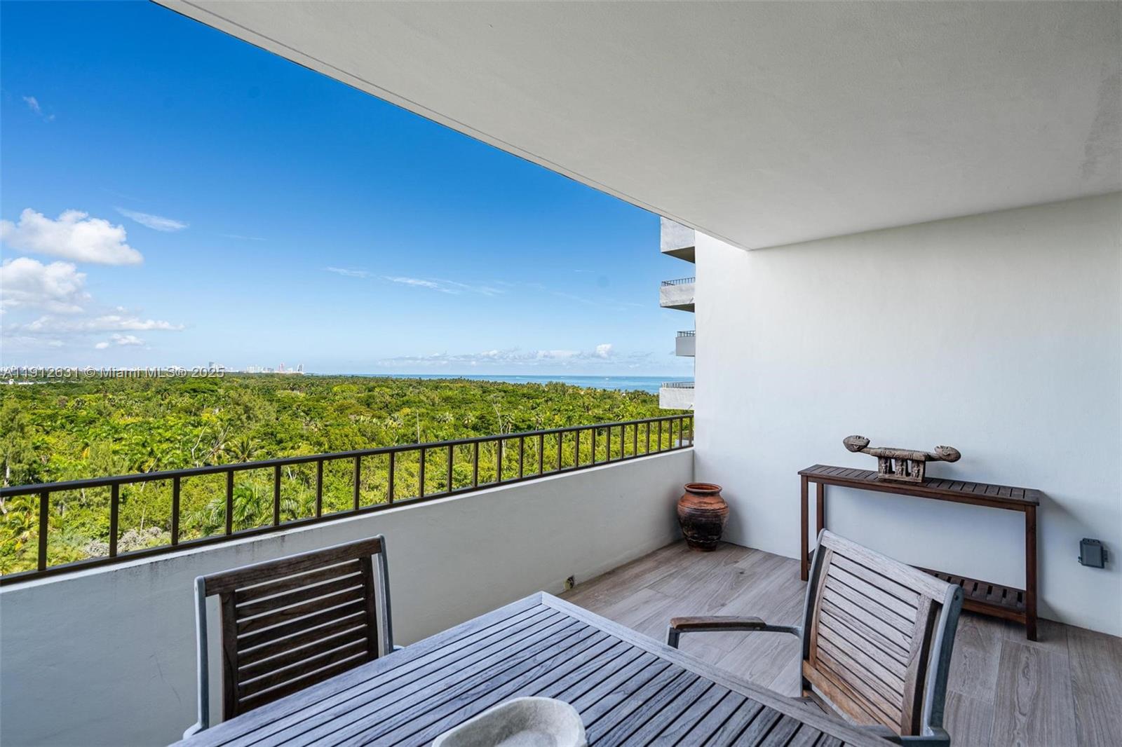 155 Ocean Lane Dr #1002, Key Biscayne FL 33149