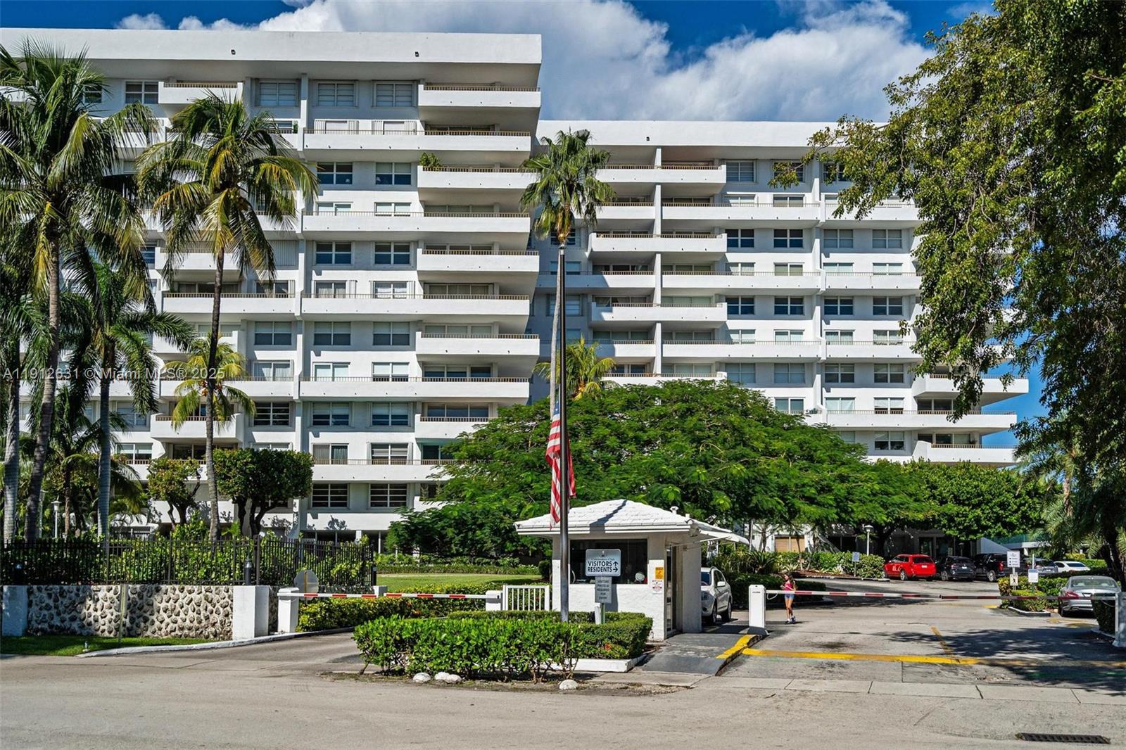 155 Ocean Lane Dr #1002, Key Biscayne FL 33149