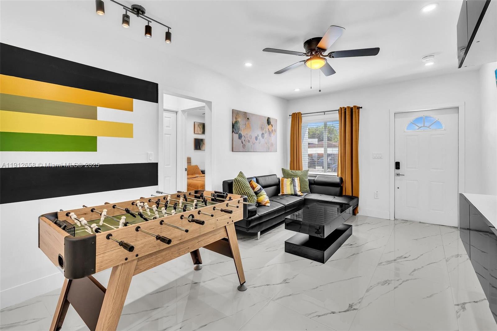 797 NW 35th St, Miami FL 33127