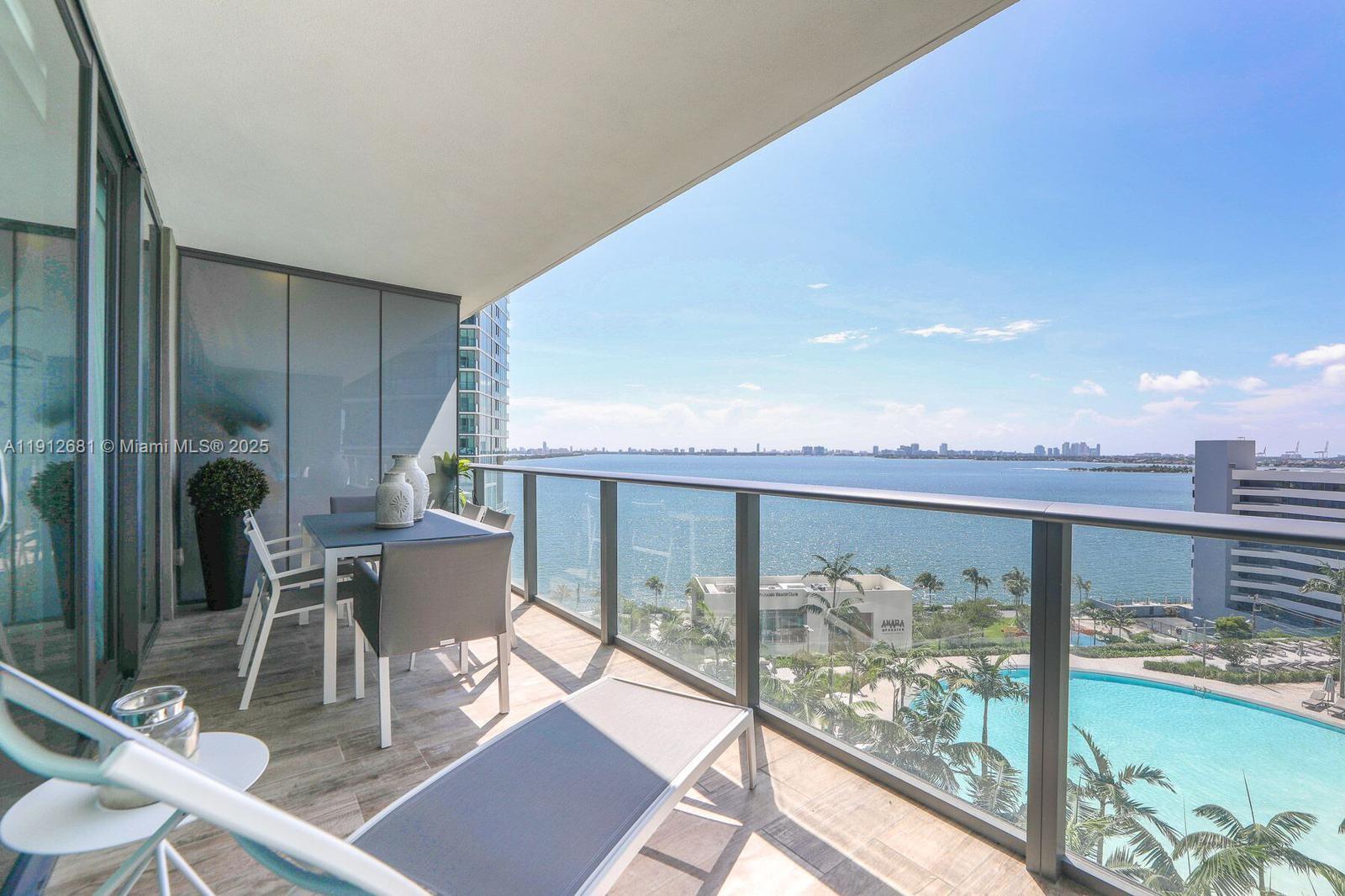 650 NE 32nd St #1002, Miami FL 33137