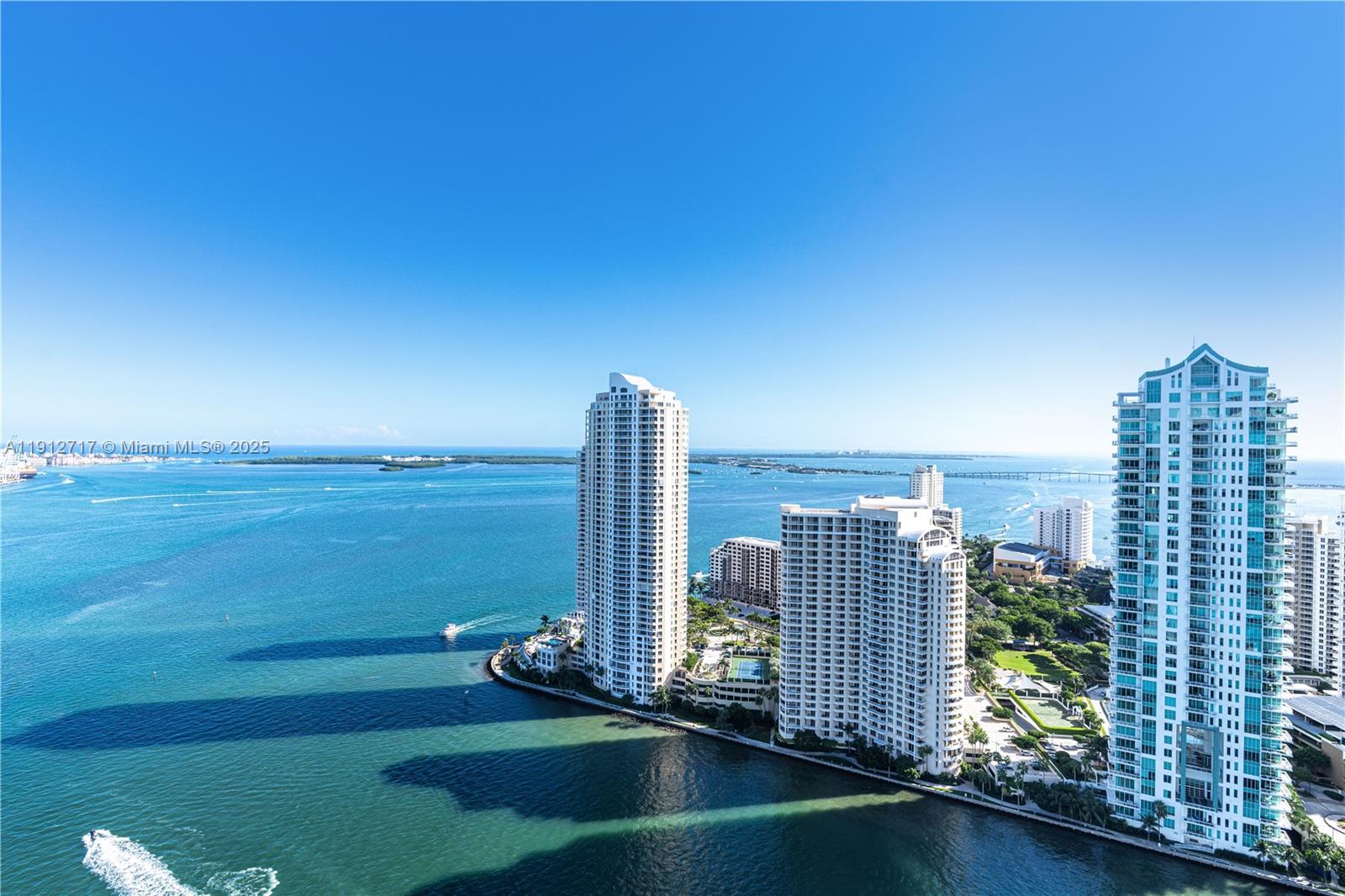 335 S Biscayne Blvd #4105, Miami FL 33131