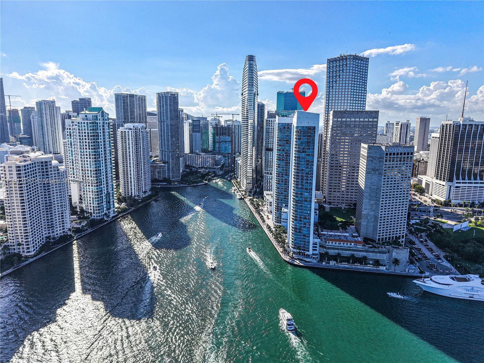 335 S Biscayne Blvd #4105, Miami FL 33131