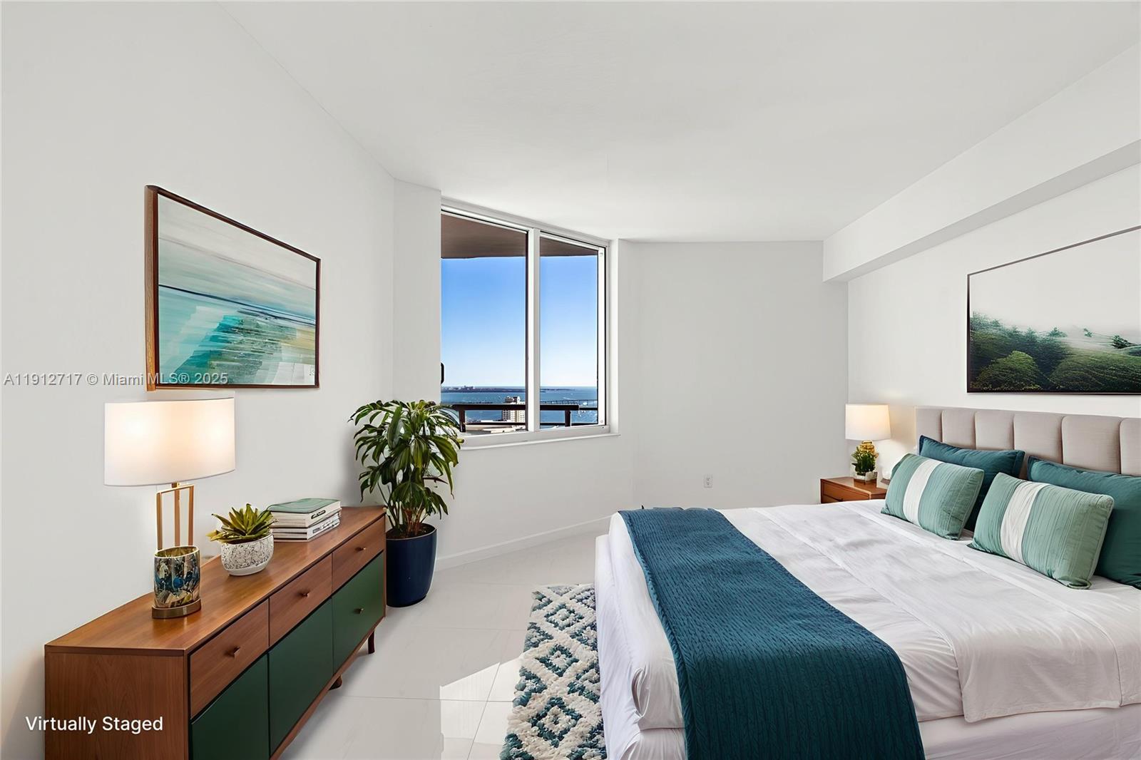 335 S Biscayne Blvd #4105, Miami FL 33131