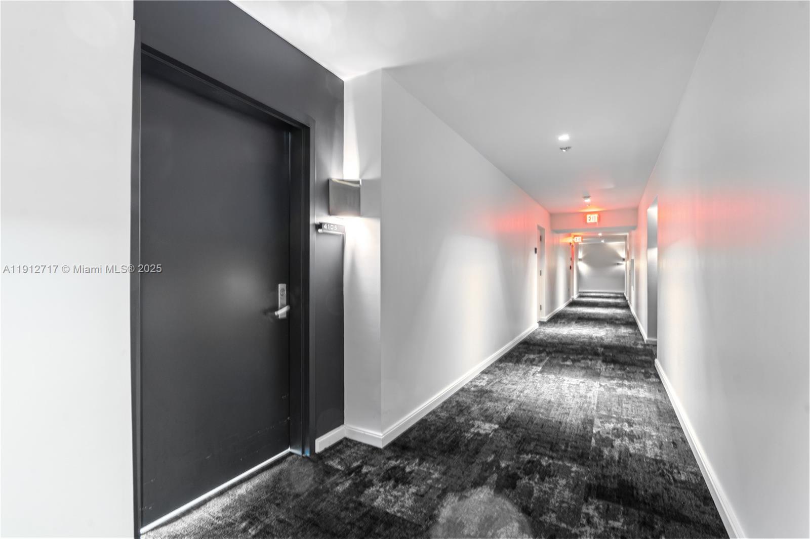 335 S Biscayne Blvd #4105, Miami FL 33131
