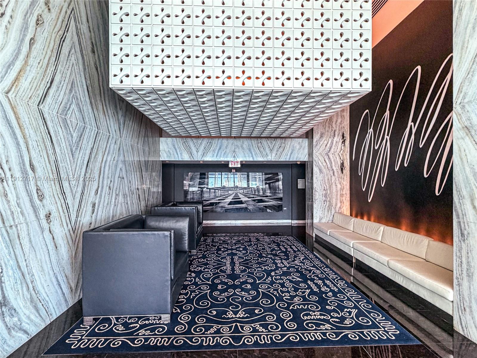 335 S Biscayne Blvd #4105, Miami FL 33131