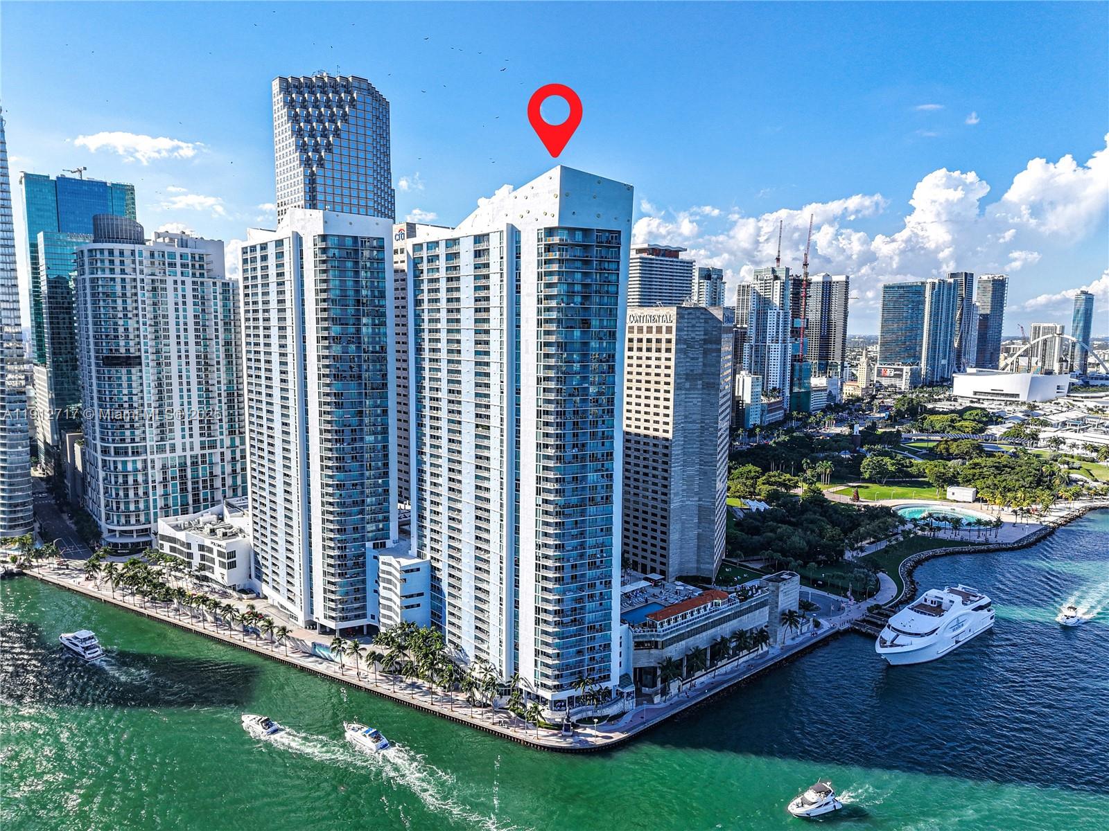 335 S Biscayne Blvd #4105, Miami FL 33131