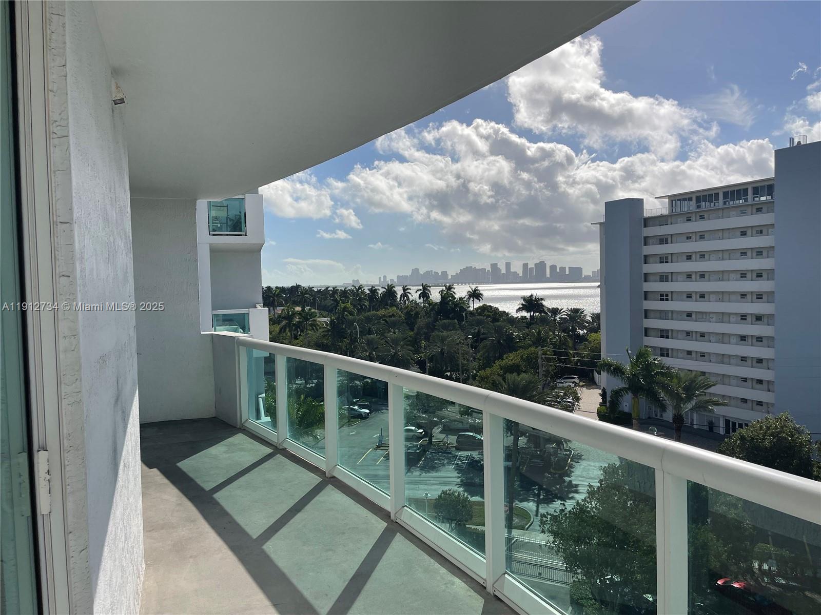 7900 Harbor Island Dr #720, North Bay Village FL 33141
