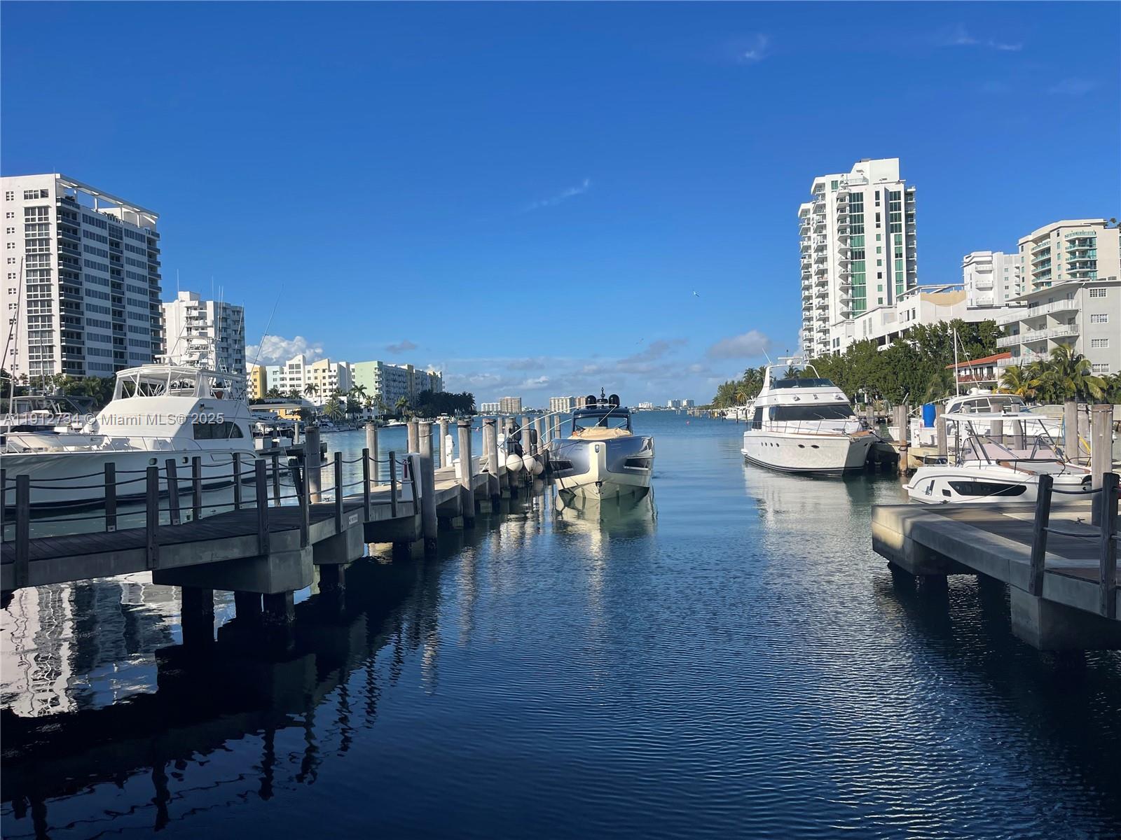 7900 Harbor Island Dr #720, North Bay Village FL 33141