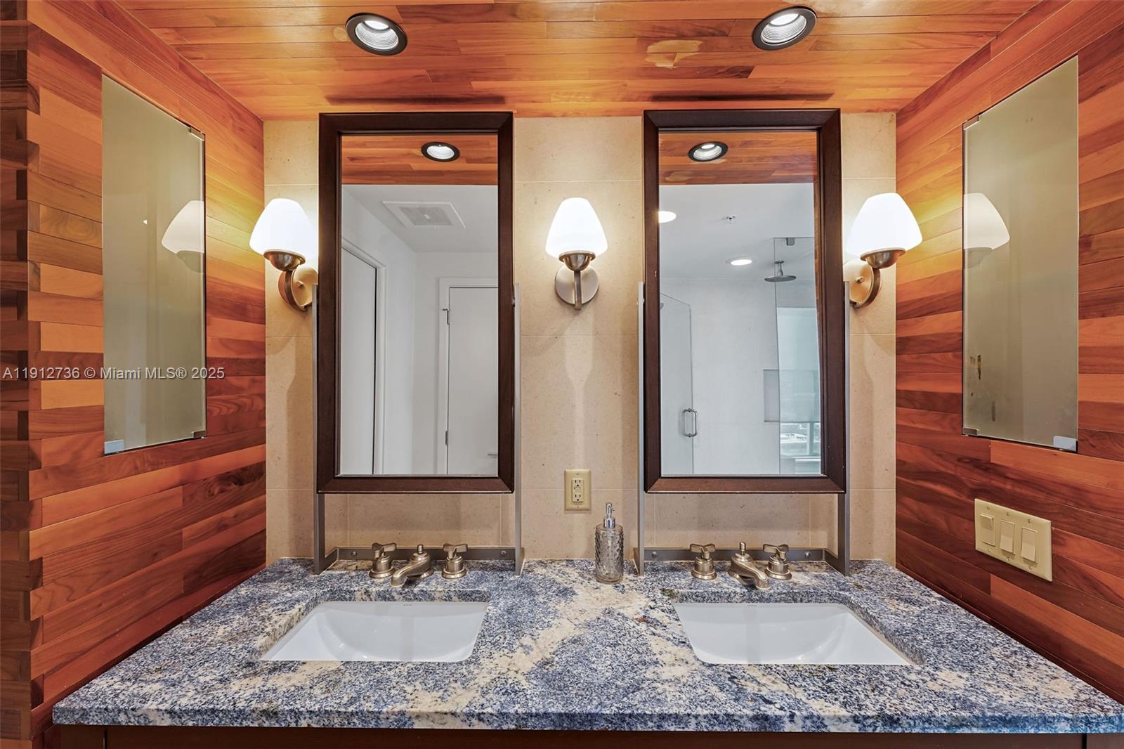 6899 Collins Ave #1204, Miami Beach FL 33141