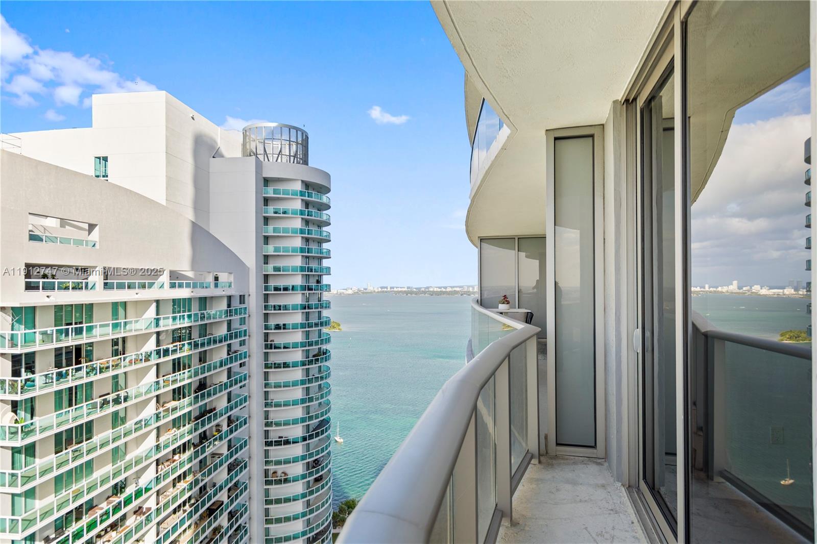 488 NE 18th St #3401, Miami FL 33132