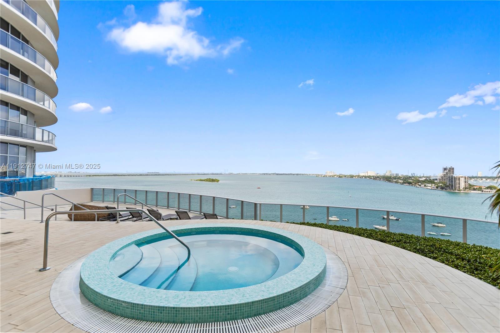 488 NE 18th St #3401, Miami FL 33132