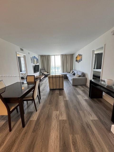 5161 Collins Ave #1406, Miami Beach FL 33140