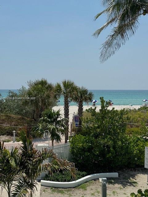 5161 Collins Ave #1406, Miami Beach FL 33140